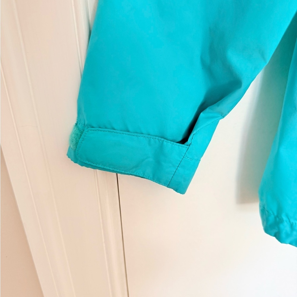 Columbia Rain Jacket‎ - Picture 5 of 5